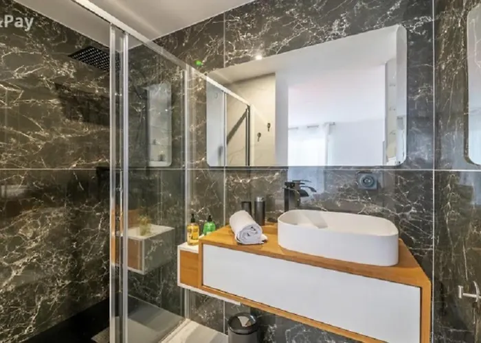 Villa Marina Victoria *